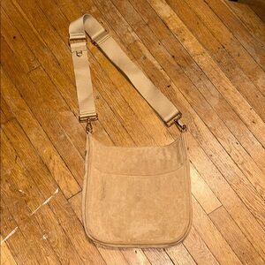 Elegant Tan Crossbody Bag
